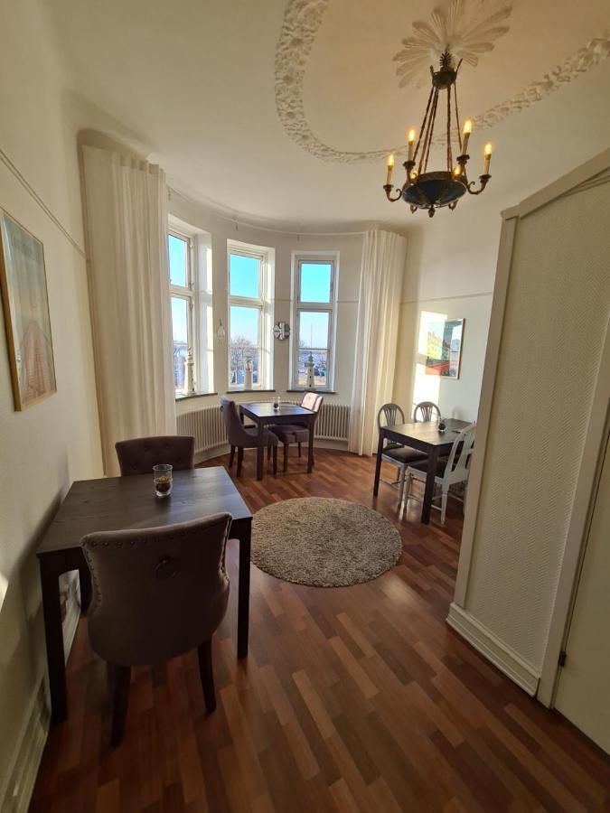 לנדסקרונה Hamnhotellet Kronan מראה חיצוני תמונה