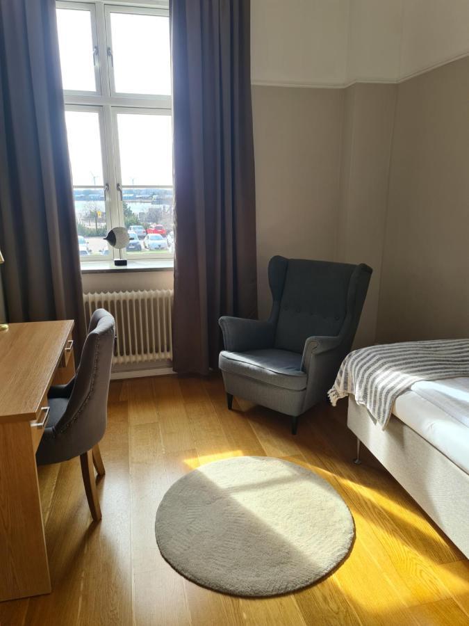 לנדסקרונה Hamnhotellet Kronan מראה חיצוני תמונה