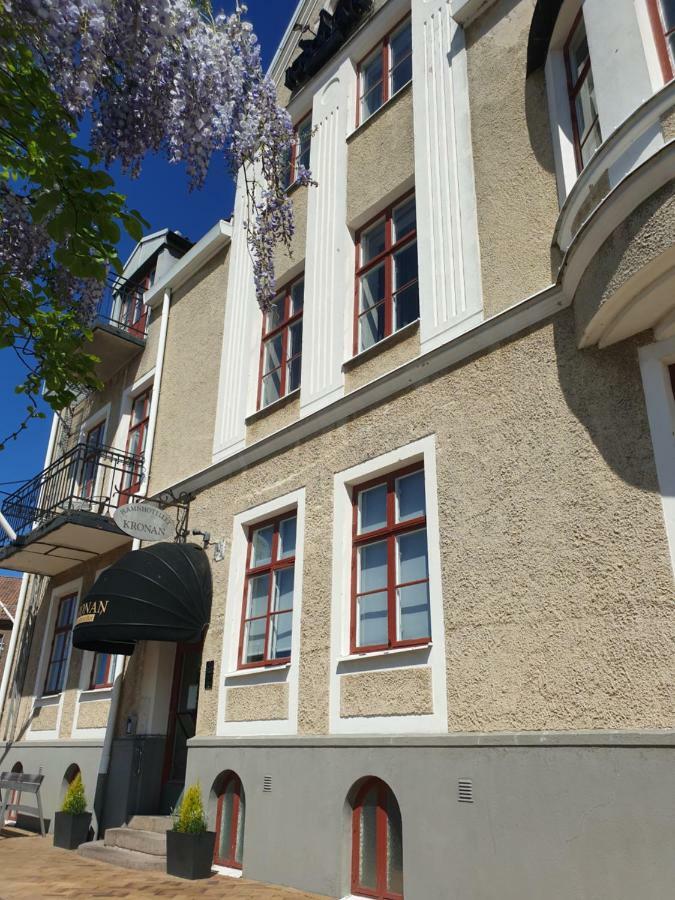 לנדסקרונה Hamnhotellet Kronan מראה חיצוני תמונה