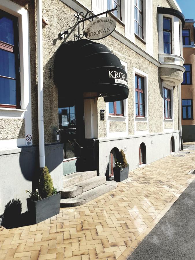 לנדסקרונה Hamnhotellet Kronan מראה חיצוני תמונה